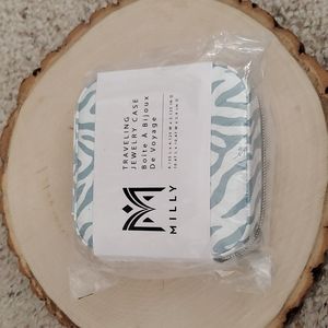 Milly Traveling Jewelry Case Zipper Closure NEW